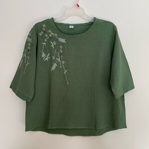 Womens Embellished Linen Shirt Green EUC Embellished Embroidered Boho Summer